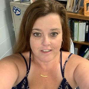 Meet your Posher, Brenda